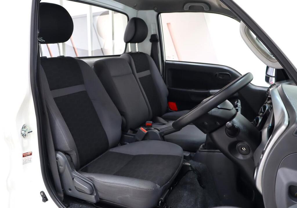 KIA K 2700 - Image 15