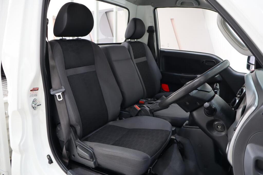 KIA K 2700 - Image 11