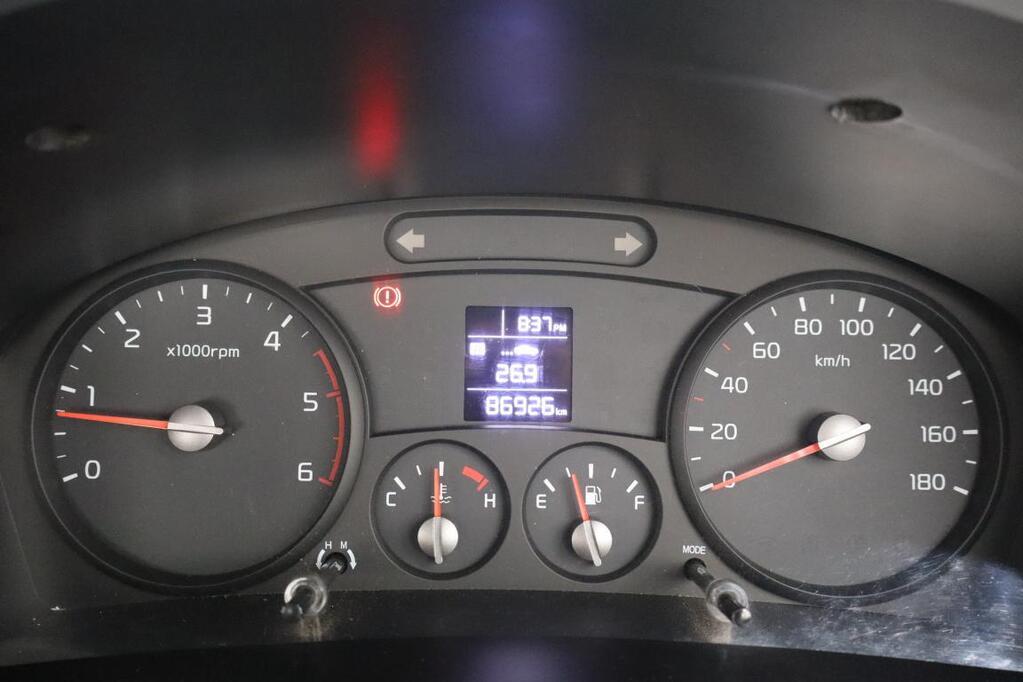KIA K 2700 - Image 8