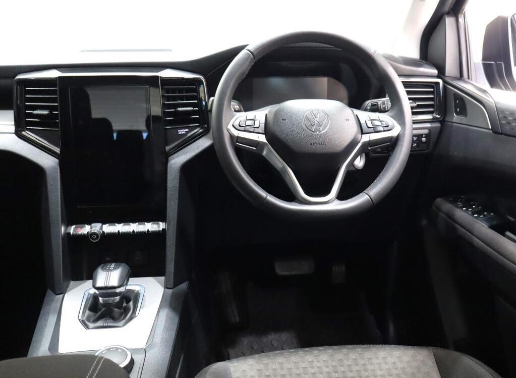 VOLKSWAGEN AMAROK - Image 16