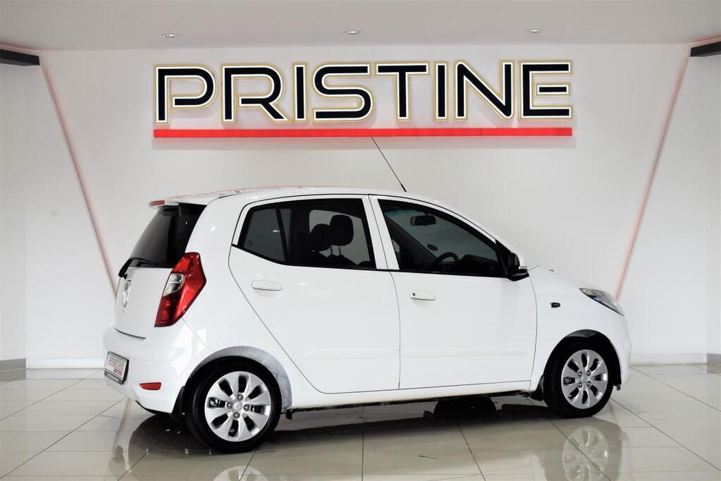 HYUNDAI i10 - Image 20