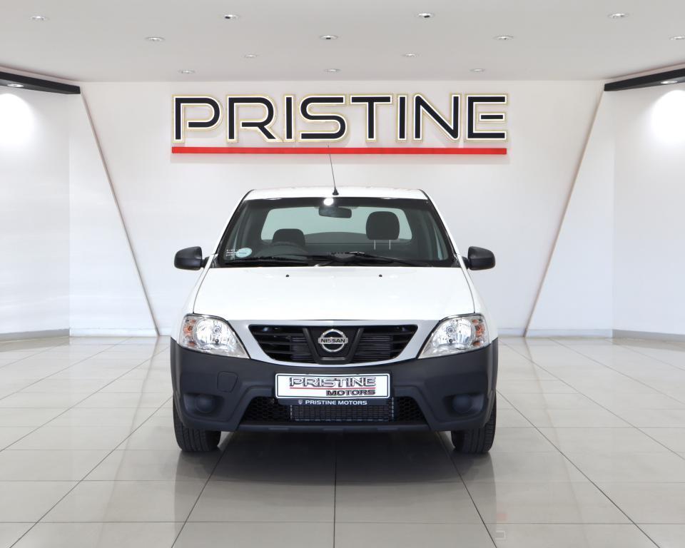 NISSAN NP200 - Image 2
