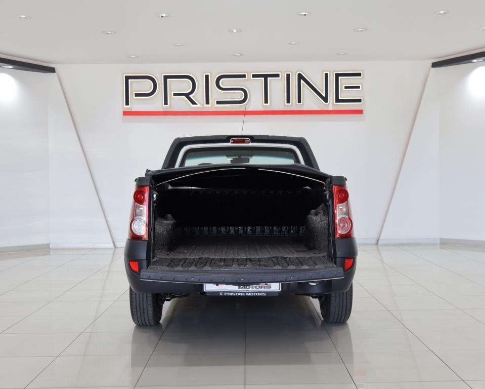 NISSAN NP200 - Image 6