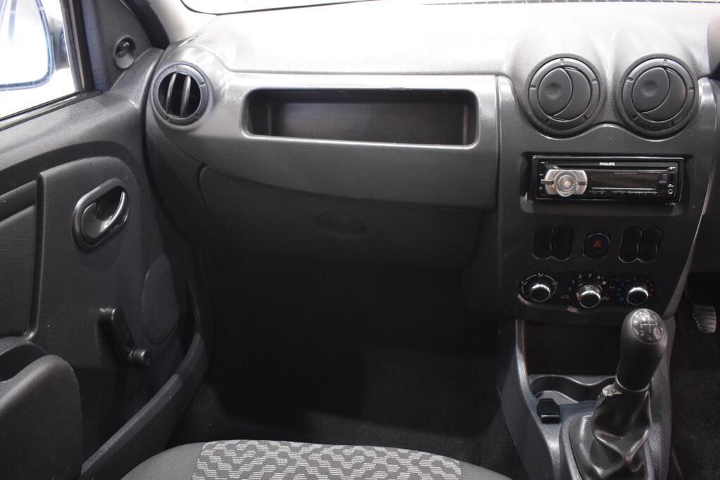 NISSAN NP200 - Image 11