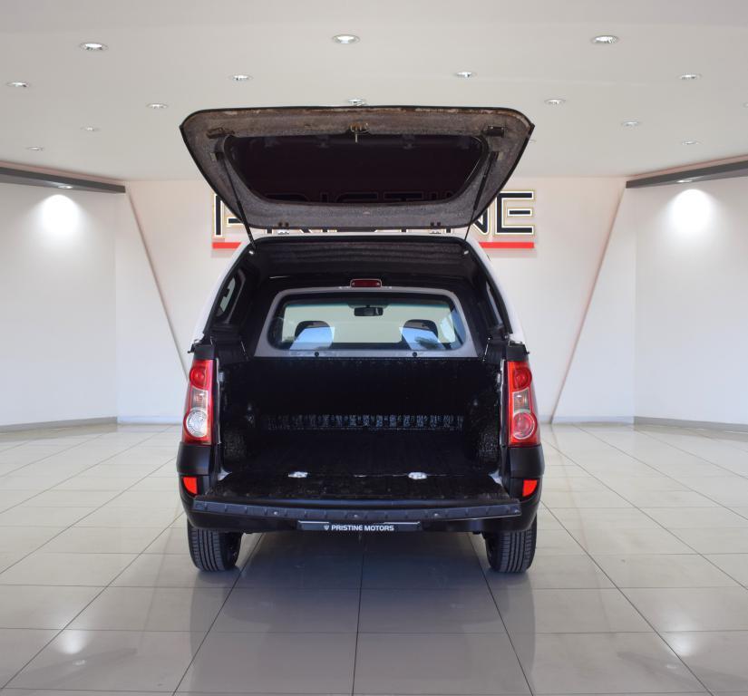 NISSAN NP200 - Image 15