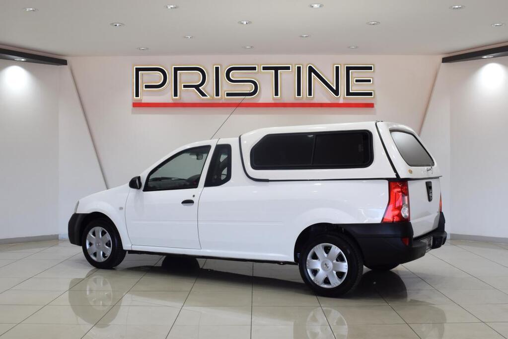 NISSAN NP200 - Image 4