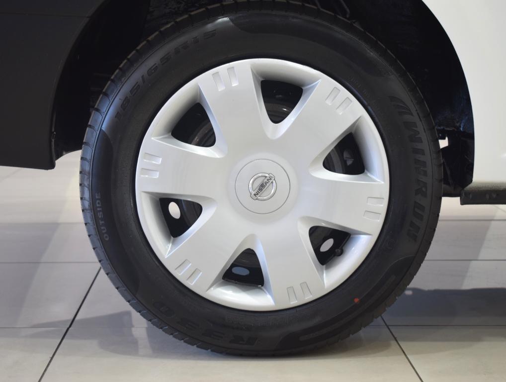 NISSAN NP200 - Image 6