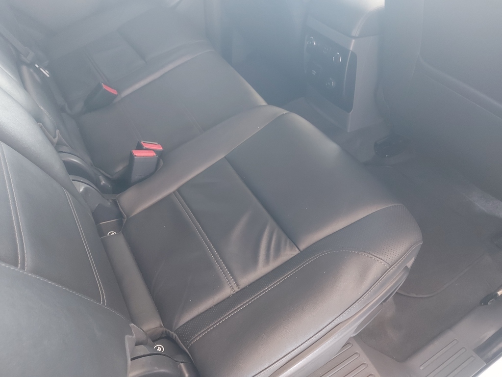 FORD EVEREST - Image 17