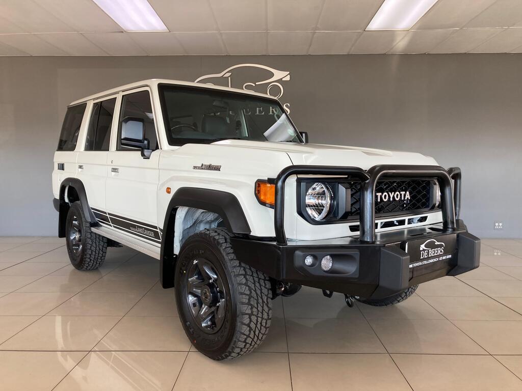 2025 Toyota Land Cruiser 76 2.8 GD-6 VX SW Auto