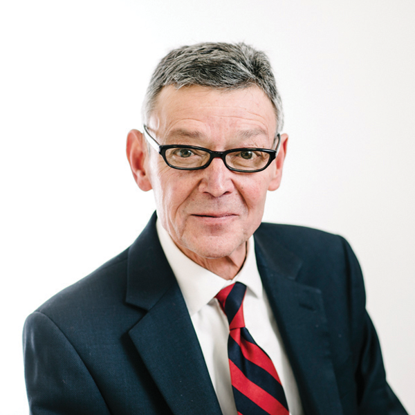 Mr Oliver de Giorgio-Miller