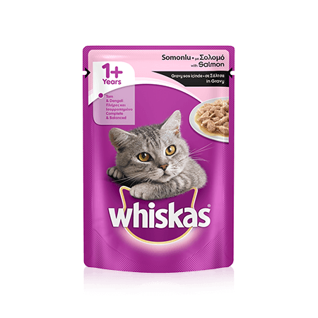 WHISKAS Pouch Somonlu Gravy Sos İçinde