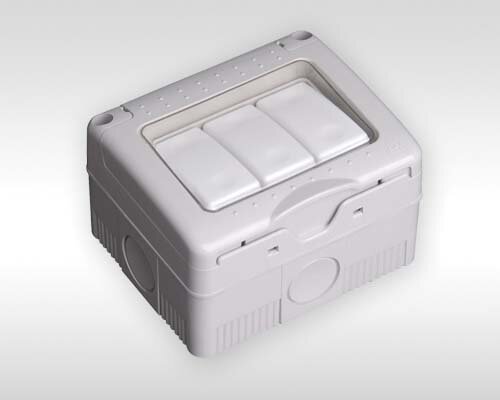 Evolec 3G 2W 10a IP55 Weatherproof Switch