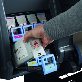 HP 831 Ink - 775ml