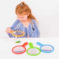 Jumbo Handheld Magnifying Glass 14cm (1)
