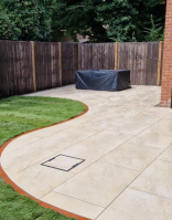 HAMMERSTONE BEIGE PORCELAIN 90x60 21.6m2 Pack (40)