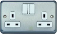 MK ALBANY BRUSHED CHROME PLUS 2 GANG SWITCHED SOCKET FLUSH