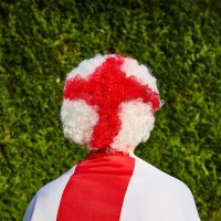 England Curly Wig