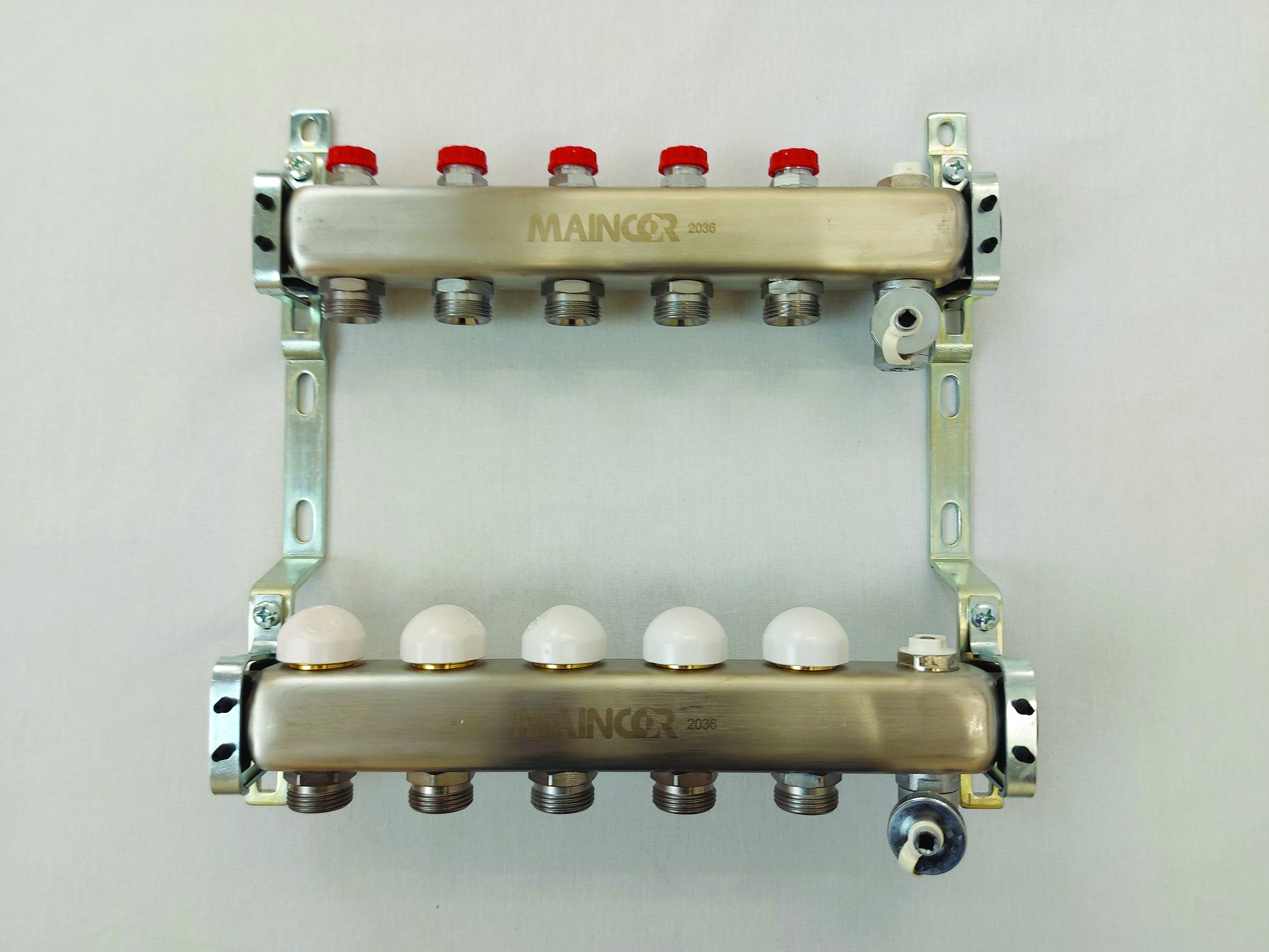 Maincor Radiator Manifold 8 Port 1" inlet x 3/4" outlet