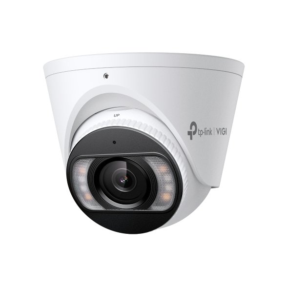 PoE+ connection powering VIGI cameras in the ICP-VIGI-KIT-004-C setup