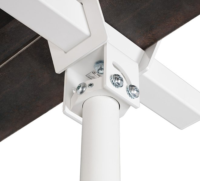 B-Tech BT5922 installed on I-beam girder with mounted pole