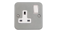METALCLAD 13A 1G DP Switched Socket