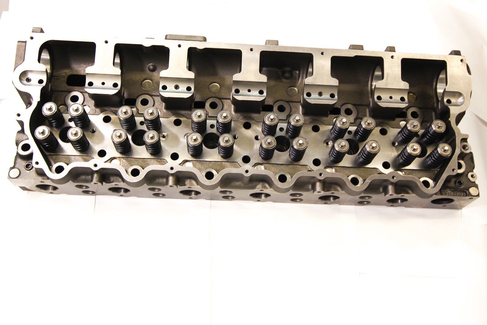 CYLINDER HEAD (LOADED)