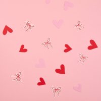 Bow and Heart Table Scatter 14g