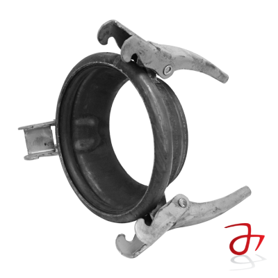 om-female-weld-on-coupling-c-w-3-clamps-om46
