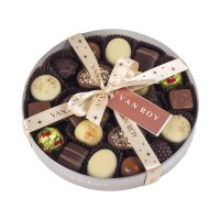 Asstd Belgian chocs in 18cm clear round with band & decor - 6x300g