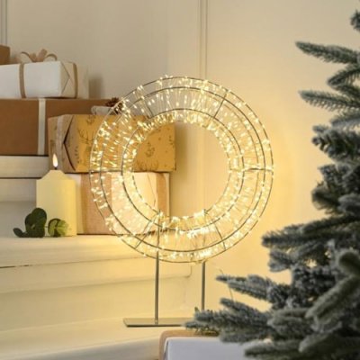 Festive Dewdrop Wreath on Stand - 45cm