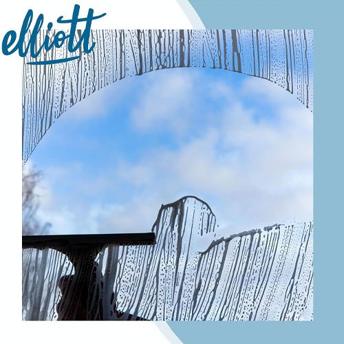 Buy Elliott 30Cm Long Reach Window Cleaner online Tadhg O'Connor Ltd.