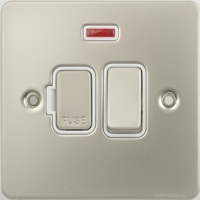 Spur Unit Ultimate switched with Neon Pearl Nickel