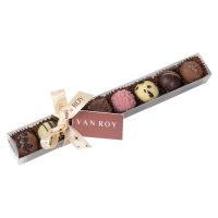 8 truffle selection in 25cm finger box with decor - 12x110g