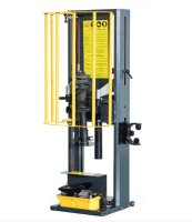 Shock absorber disassembly press with hydraulic pump