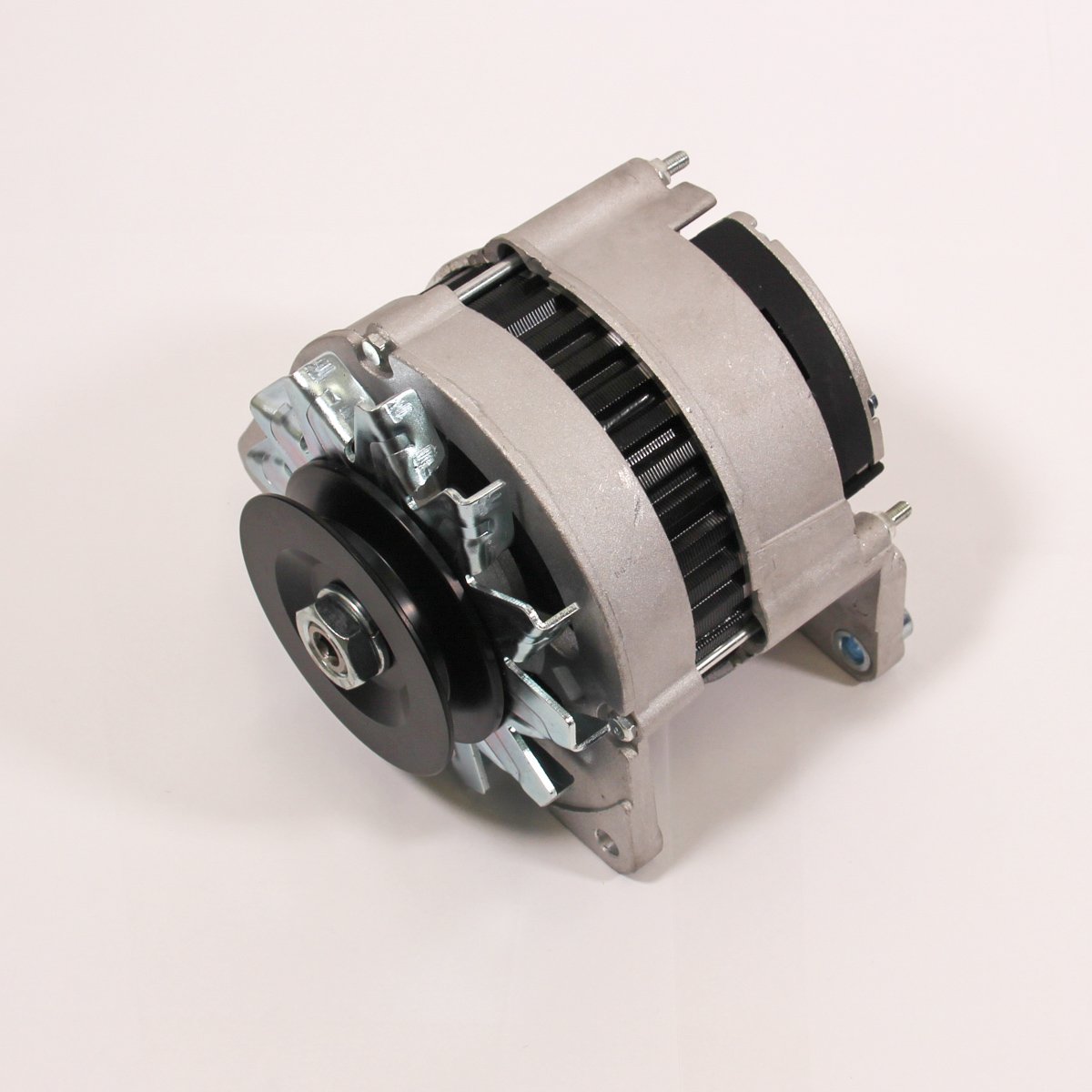 ALTERNATOR: 12V, 70A
