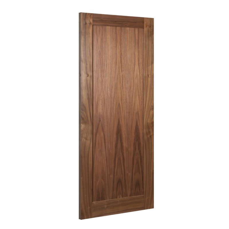 NM5 - Walnut Shaker
