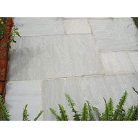 GREY SANDSTONE PAVING 90X60CM PACK 21.10M2