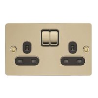 Socket Ultimate 2Gang switched (200)
