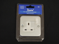 1 Gang Metalclad Switched Socket