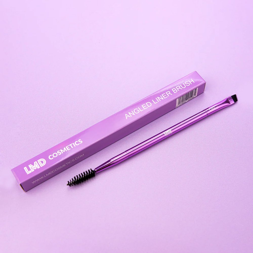 LMD Cosmetics Angled Liner Brush