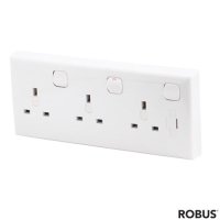 Robus LEDRKC3S | 13A Socket Triplicator Switched