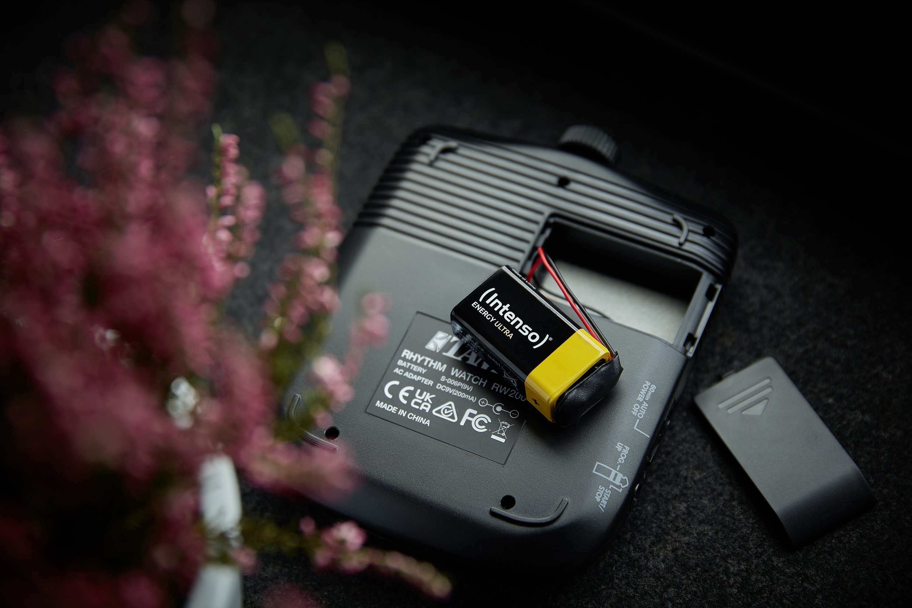 Intenso Energy Ultra 9V battery available at IC Plus