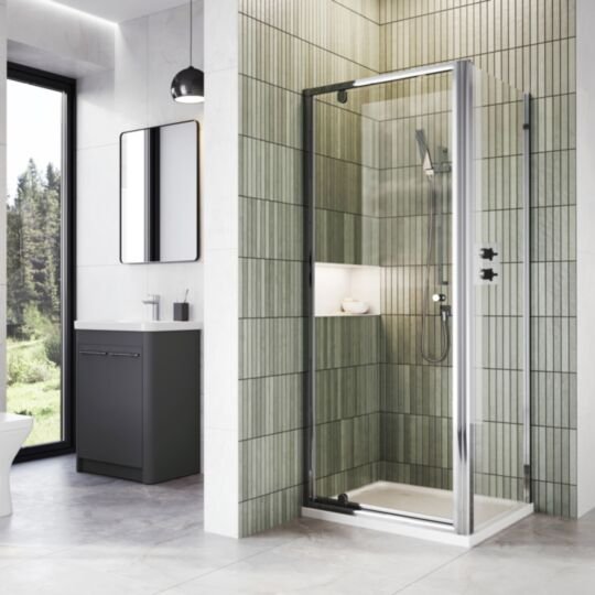 Tucker French 6mm Pivot Door Chrome 700mm