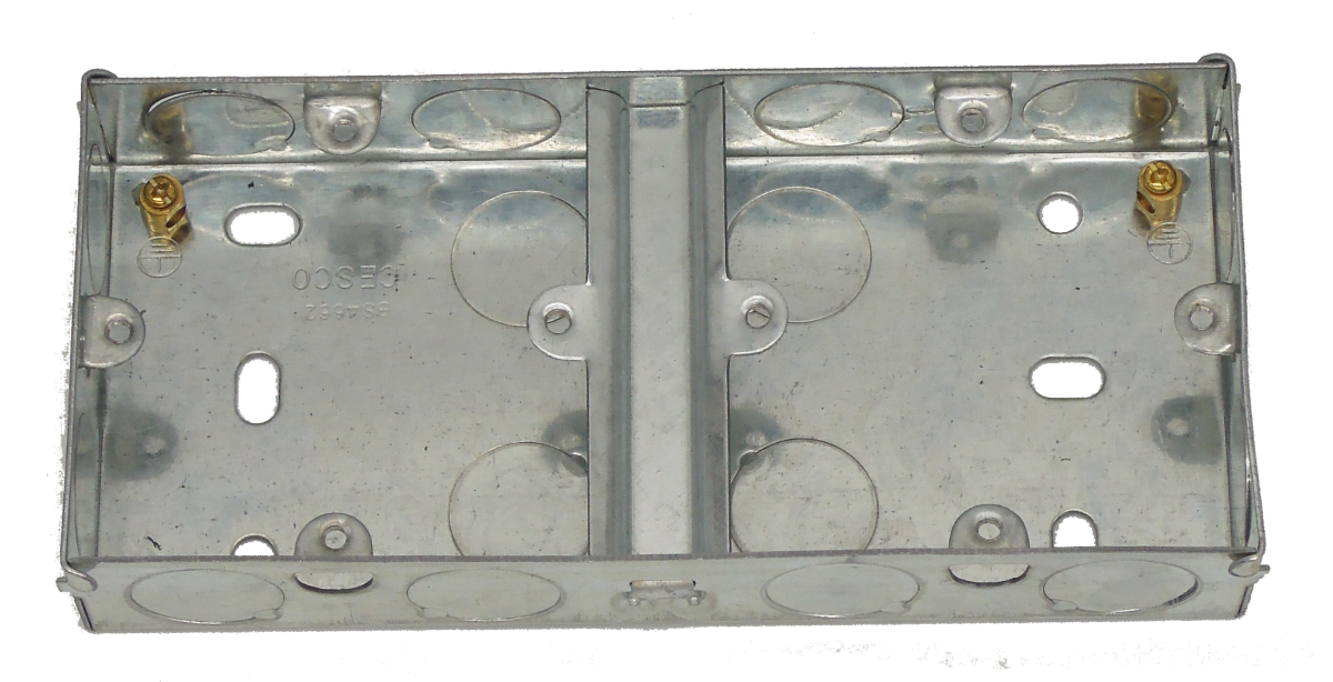 Cesco 25mm 2 Gang Split Metal Box