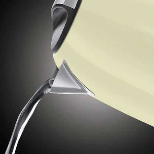Russell Hobbs Colours Plus Kettle Cream | 20415
