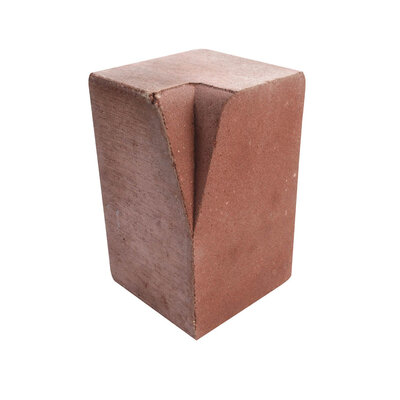 Eaton Large Red Restraint Internal Angle Kerb EABPKLICRD