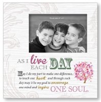 Art Deco Wood Photo Frame/As I Live Each day   (33822)