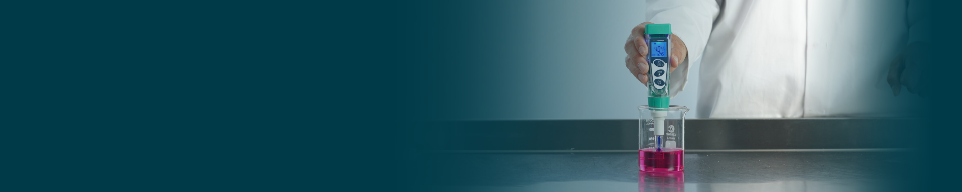 <div style="font-family: 'Montserrat';"><span style="color:#2e9e46;font-size:2.5rem"><b>Pocket Testers</span></b><span style="color:#ffffff;font-size:2rem"><br>Fast, accurate measurement of<br>pH, Conductivity and ORP</span><br><a href="?utm_source=homepage&utm_medium=banner&utm_campaign=dc" class="btn green"><b>View the range</b></a></div>