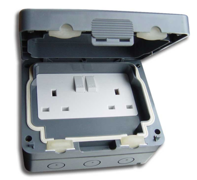 IP66 WATERPROOF TWIN SWITCHED 13A SOCKET
