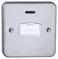 DETA METAL SURFACE UNSWITCHED SPUR COMES WITH NEON INDICATOR